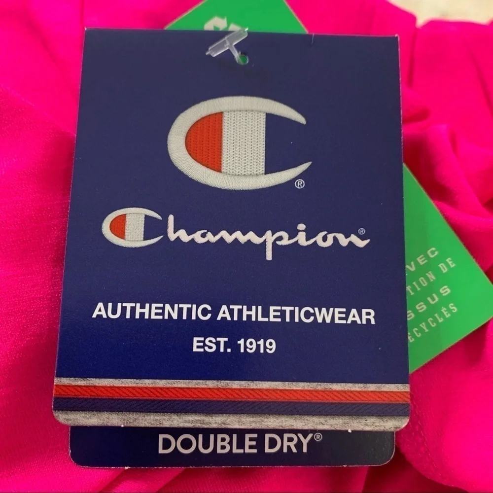 Champion NWT Sport Lightweight Vivid Fuchsia Tee